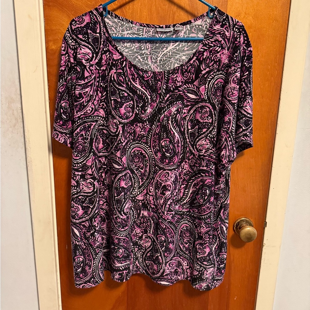 Croft & Barrow Colorful Top.